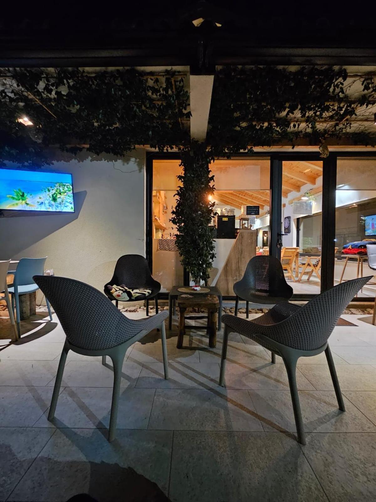Apartments Aerodrom Подгорица Екстериор снимка
